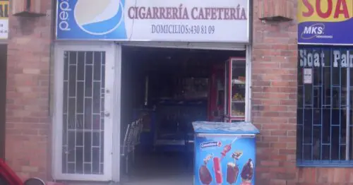 CIGARRERIA Y CAFETERIA AREPIZZA